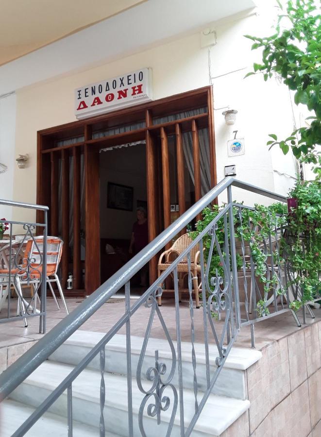 Γιαννουλα Κρετση Hotel Kamena Vourla Exterior foto