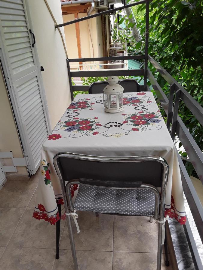 Γιαννουλα Κρετση Hotel Kamena Vourla Exterior foto